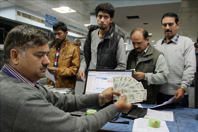 demonetization, rupees 500, Rs 500, rupees 1000, rs 1000, economy, financial news, pm modi, modi demonetization, modi, narendra modi, cash flow, cash, banks, currency, black money, modi black money