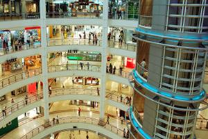 Rs 500, Rs 1000 notes ban impact: Shopping malls, markets, e-retailers hit hard