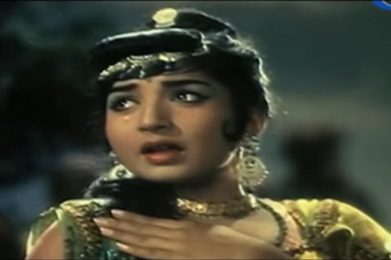 Jayalalitha, Jayalalitha death, Jayalalitha health, Jayalalitha movies, amma, amma death, rip amma, Jayalalitha films, Jayalalitha songs, izzat, vennira aadai, Aayirathil Oruvan, Yaar Nee, Kavalkaran, Jayalalithaa MGR, MGR, Jayalalithaa heart attack, apollo hospitals Jayalalithaa, indian politics, indian news, Jayalalithaa, Jayalalithaa dead, Dead Jayalalithaa, Jayalalithaa politician, Jayalalithaa actress, AIADMK, Jayalalithaa actress, actresss Jayalalithaa, Amma, Amma News, Amma Latest News, Tamil Nadu, Apollo Hospital, Jayalalithaa Biography, Dharmendra