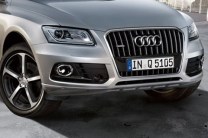  Xenon headlamps provide excellent illumination 