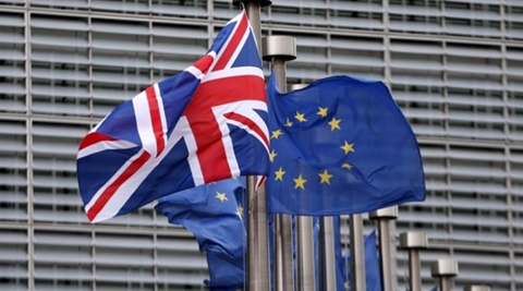 Britain should take immediate action to safeguard the pre-eminent global role of its courts and legal services in resolving disputes over commercial contracts once Britain leaves the EU, a lobby group for the industry said. (Reuters)