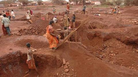 Iron ore transport costs may reduce by 14% if steel ministry has its way