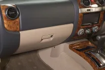  Wooden inserts add to the premium feel inside the Isuzu MU-7 