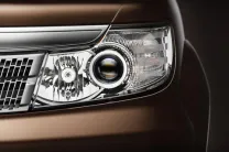  Projector headlamps provide better road visibility 