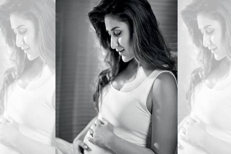 kareena kapoor baby pics, kareena kapoor baby name, kareena kapoor pregnancy pics, kareena kapoor pregnancy dresses, kareena kapoor pregnancy photos, kareena kapoor, taimur ali khan, karisma kapoor, kareena karisma, soha alia khan, kareena kapoor baby name, saif ali khan baby name, saifeena baby name, kareena kapoor baby, saif ali khan, saif ali khan kareena kapoor, saif ali khan kareena kapoor baby, kareena kapoor delivers baby, kareena kapoor pregnant, kareena kapoor son, saif ali khan son, saif ali khan kareena kapoor son, bollywood, bollywood news, bollywood updates, kareena kapoor pregnancy update, kareena kapoor pregnancy news, entertainment update, entertainment news, entertainment, movies, movies news, movies updates