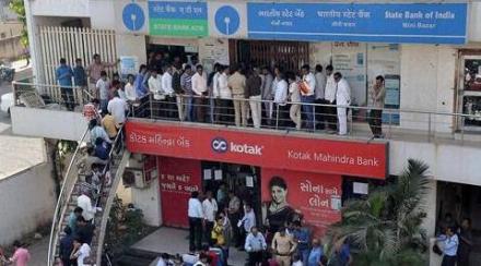 Demonetisation: 1.80 lakh ATMs re-calibrated to dispense Rs 500, 2,000 notes
