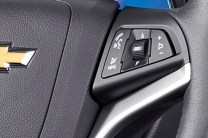  The voice recognition system available on the Chevrolet Cruze adds to the driver's convenience and safety 