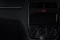  All black interior theme on the Fiat Punto Pure exudes a sporty appeal to the cabin 