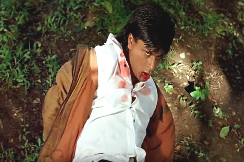 Shahrukh khan, raees, raees songs, mahira khan, nawazuddin siddiqui, raees kaabil, hrithik roshan, shahrukh khan movies, shahrukh khan songs, shahrukh khan negative roles