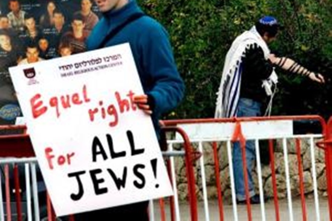 Benkhald thanked the authorities, especially the interior ministry and NADRA, for granting him the right to profess religion of his choice, the report said. (Representative Image: Reuters)