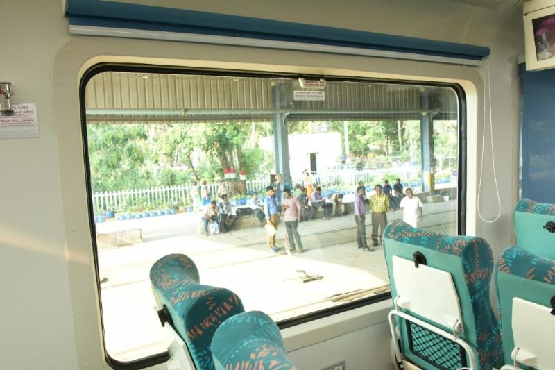 indian railways, suresh prabhu, Visakhapatnam araku valley, vistadome, vistadome glass roof, irctc, indian railways news, passenger, passenger train, infrastructure, infrastructure india