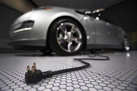 Electric vehicle manufacturers skeptical about new FAME scheme rollout