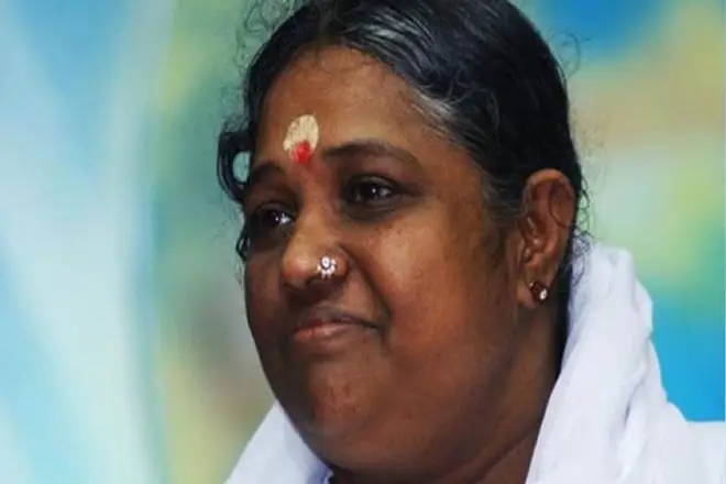 super-specialty hospital, Amrita Hospital, Hindu spiritual leader, Mata Amritanandamayi, Bangladesh Armed Forces, BAF