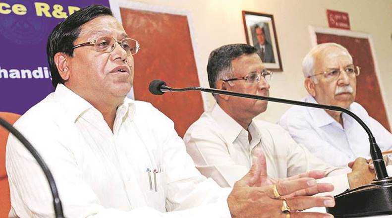 Saraswat, JNU, DRDO, JNU Chancelor