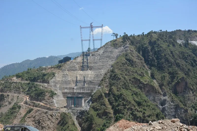 Chenab bridge, Chenab bridge images, Chenab bridge project details