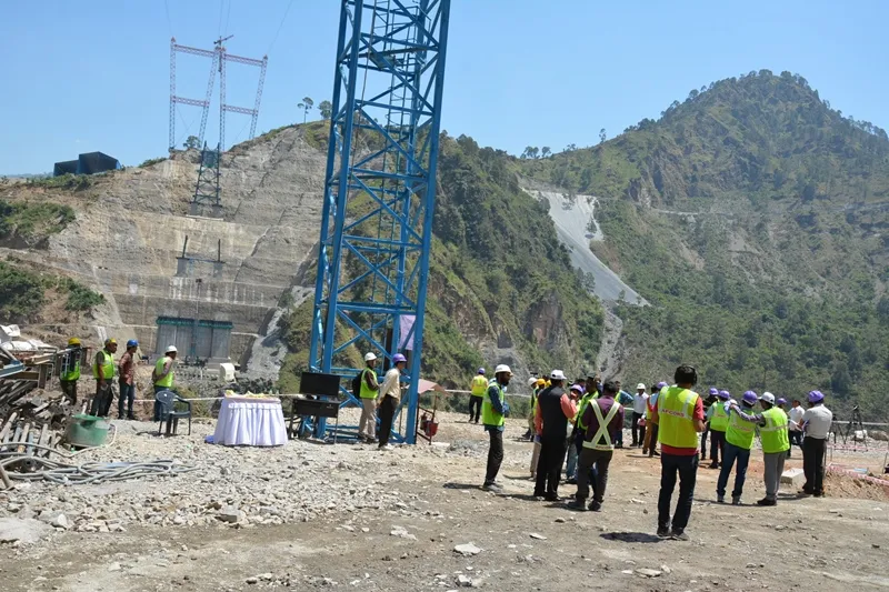 Chenab bridge, Chenab bridge images, Chenab bridge project details