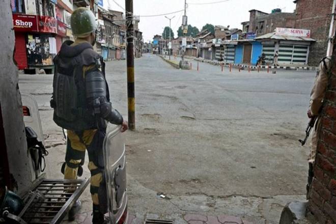 sopore, sopore police station attacked, sopore police attack, sopore police station blast, jammu and kahsmir, kashmir, sopore blast, sopore blast, sopore attack, india news, latest news