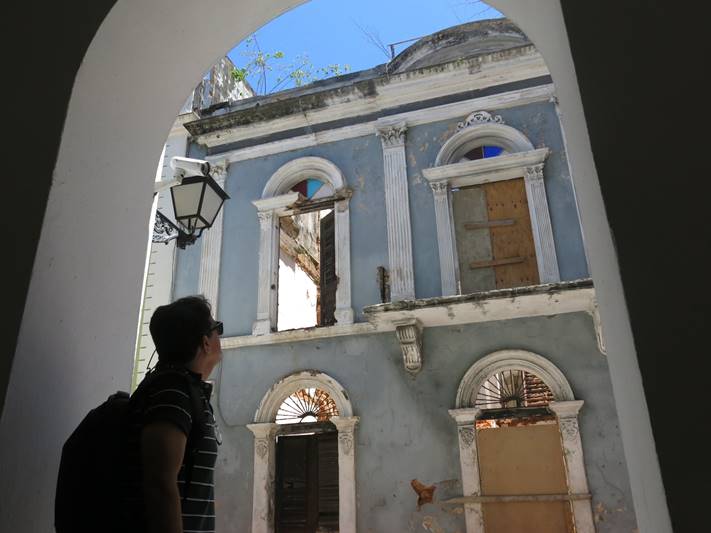 Puerto Rico, Puerto Rico currency, Puerto Rico debt crisis, puerto rico debt crisis explained, puerto rico debt crisis news, puerto rico debt crisis causes, puerto rico debt crisis 2017, Puerto Rico historic buildings, Puerto Rico pics, Puerto Rico historic building pics, Old San Juan, Old San Juan Puerto Rico