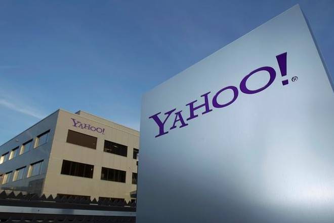 Yahoo , NCAA tournament, bracket deal-court, Warren Buffett, Berkshire Hathaway Inc , Quicken Loans Inc