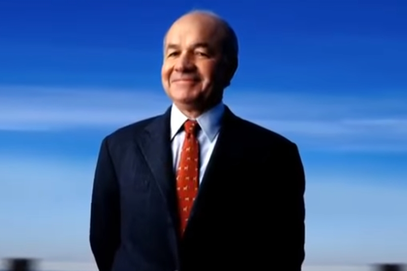 ‘Enron - The Smartest Guys in the Room’ is a documentary about the Enron Corporation, its faulty and corrupt business practices, and how they led to its fall. The documentary portrays the company’s origins in the 1980s, how it was set up with energy deregulation in mind, and how it profited off the deregulation.
