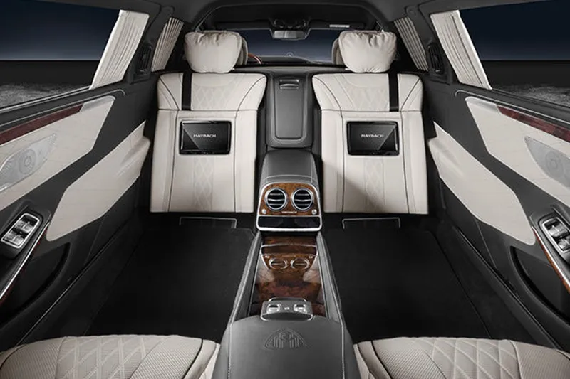 Pratibha Patil, The first ever female President that India has seen, was upgraded from the Mercedes-Benz S-Class W140 to W221 S-Class S600 Pullman limousine. It was with Patil, the next generation of the S600 was employed for use by the head of state.