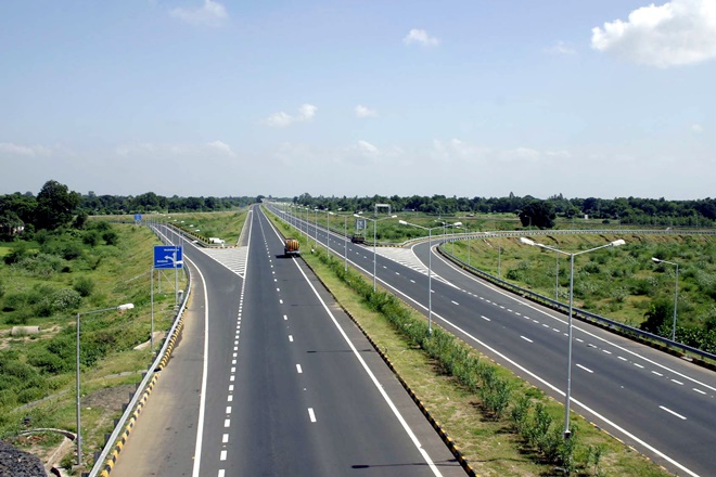 National Highways Authority of India, Hariom Jindal, NHAI-Karnataka, National highway fee, toll charges, toll plaza, vehicles exempted in toll tax, Bengaluru, toll booths
