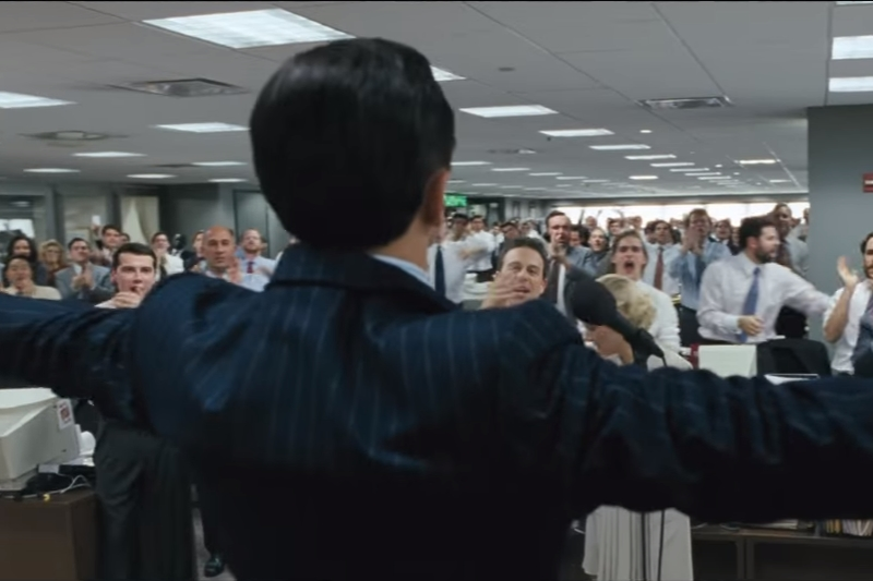 Based on the true story of Jordan Belfort, ‘The Wolf of Wall Street’ tells his story of his rise to become a wealthy stockbroker living the high life and then to his fall involving crime, corruption and the federal government. In the early 1990s, Jordan Belfort teamed with his partner Donny Azoff and started brokerage firm Stratford-Oakmont. Their company quickly grows from a staff of 20 to a staff of more than 250 and their status in the trading community and Wall Street grows exponentially.