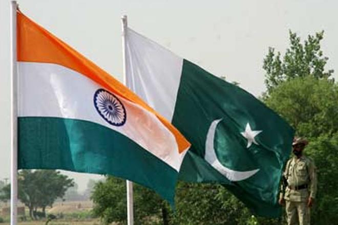 India news, Pakistan news, Pakistani Senator Mushahid Hussain, Congress Leader Manish Tiwari, Pakistani Terrorist, Pakistani terrorism, terrorist in India, terrorism, Indo-pak Relations, Uri attack, uri attack news, 26/11 Attack, 26/11 Attack news