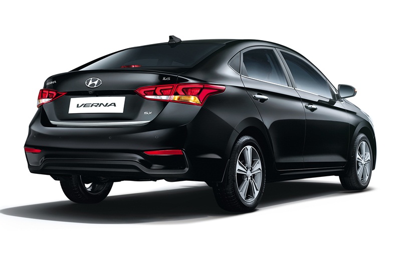 The 2017 Hyundai Verna now gets the Hands Free Smart Trunk, which one doesn't require one to wave their hand or feet under or near the boot. It is operated by just standing next to it for a few seconds and the boot-lid will automatically open. All you need to ensure is that the key is in your pocket/ purse.