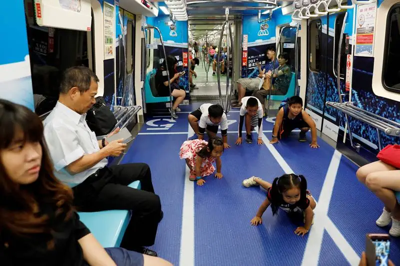 Summer Universiade, Summer Universiade taipei, taipei taiwan Summer Universiade, 2017 Summer Universiade, Taipei subway train, Mass Rapid Transit, Summer Universiade 2017, swimming pool floor, sports-themed train, sports-themed train taiwan