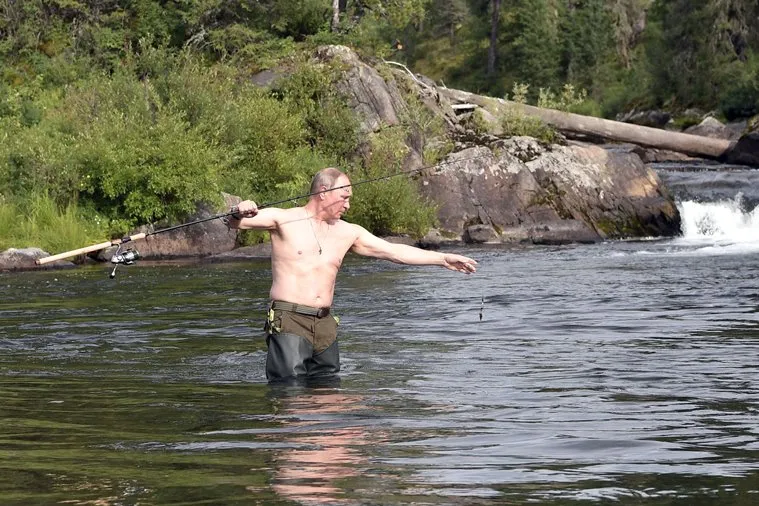Vladimir Putin, Vladimir Putin holiday, putin holiday, shirtless putin, hunting fish, Siberia