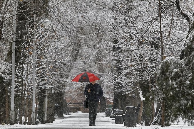 Ever made money on betting on snowfall, hurricane or rains? Here’s how to do it