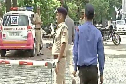 Income Tax Dept raids on VG Siddhartha, VG Siddhartha raids, raids on VG Siddhartha, it raids on VG Siddhartha, VG Siddhartha it raids, VG Siddhartha raids, cafe coffee day, ccd, cafe coffee day raids, raids on cafe coffee day, income tax raids on cafe coffee day, it raids on ccd, india news, latest news