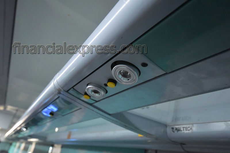 Anubhuti coach, anubhuti express, anubhuti luxury coach, shatabdi trains