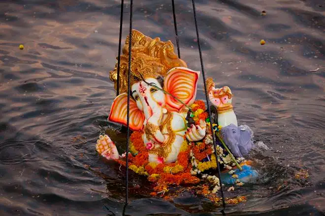Ganesh Visarjan, Ganesh Visarjan 2017, Ganesh Visarjan 2017 date, Ganesh Visarjan date, Ganesh Visarjan time, Ganesh Visarjan puja vidhi, Ganesh Visarjan shubh muhurat, Ganesh Visarjan rituals, Ganesh Visarjan Anant Chaturdashi, Ganesh Visarjan 2017 date, Ganesh Visarjan 2017 time, Ganesh Visarjan 2017 puja vidhi, Ganesh Visarjan 2017 shubh muhurat, Ganesh Visarjan 2017 rituals, Ganesh Visarjan 2017 Anant Chaturdashi, ganpati visarjan, ganesh chaturthi, Anant Chaturdashi, indian festival, india news