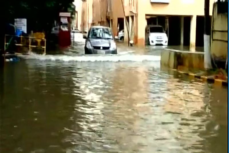 bengaluru rains, rain in bengaluru, Bruhat Bengaluru Mahanagara Palike, K J George, Karnataka CM, bengaluru rain deaths,. beangaluru rain death toll