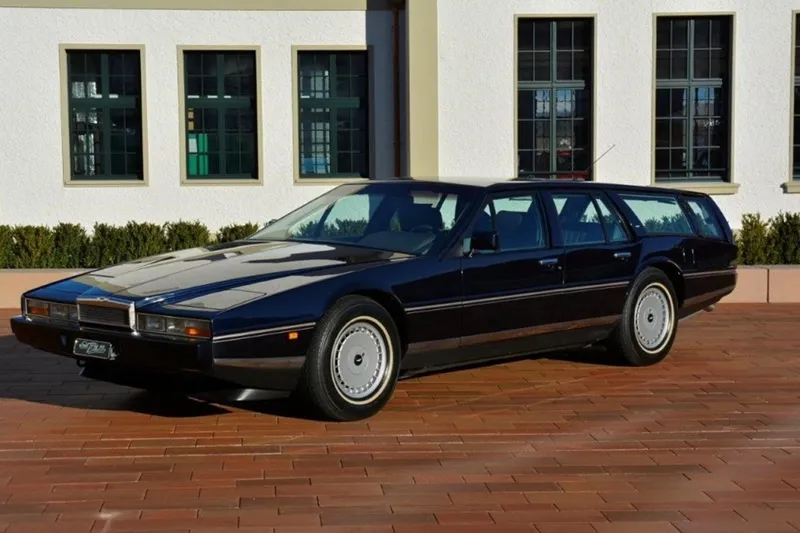 Aston Martin Lagonda Shooting Brake: It is severely surprising that we begin with an Aston Martin. Known for giving the world one of the most exquisite looking cars of all time, Aston Martin also gave the world the Lagonda, which is very tellably despicable to look at from every angle. To make matters worse, 1998 Shooting Brake version by Swiss company Roos Engineering may have been an attempt to improve it but proved otherwise.