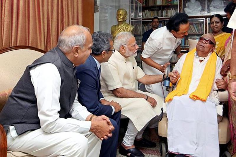 PM Narendra Modi visits DMK chief M Karunanidhi, PM Narendra Modi visits DMK chief M Karunanidhi 2017, Gopalapuram residence in Chennai, Modi sat next to Karunanidhi and held his hands, Governor Banwarilal Purohit, Chief Minister Palaniswami, DMK Working President M K Stalin, ailing party president M Karunanidhi