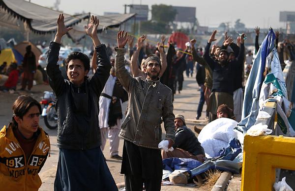 islamabad, islamabad sit in, islamabad dharna, islamabad operation, islamabad protest, islamabad clash, pakistan clash, pakistan news, pakistan media, world news
