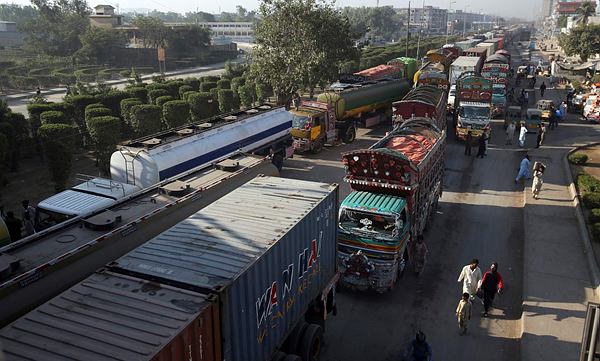 islamabad, islamabad sit in, islamabad dharna, islamabad operation, islamabad protest, islamabad clash, pakistan clash, pakistan news, pakistan media, world news