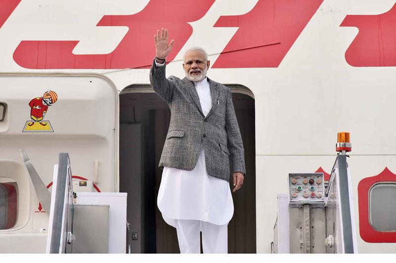 asean summit, asean summit 2017, pm modi, modi, modi philippines, Narendra Modi philippines, modi in philippines, Narendra Modi in philippines, PM Modi Philippines visit, Modi Philippines visit, Shinzo Abe, Donald Trump, asean 2017 summit