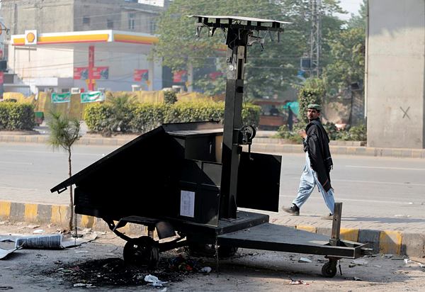 islamabad, islamabad sit in, islamabad dharna, islamabad operation, islamabad protest, islamabad clash, pakistan clash, pakistan news, pakistan media, world news