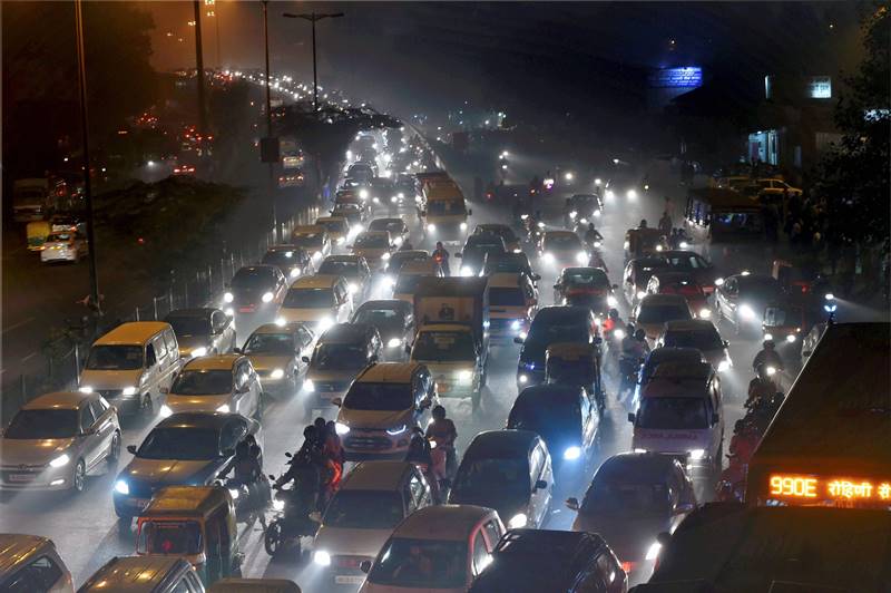 delhi pollution, delhi air pollution live, delhi air pollution live updates, NGT, NGT verdict, delhi pollution live, arvind kejriwal, odd even scheme, delhi pollution in delhi ncr, delhi, cm arvind kejriwal, manish sisodia, aap, haryana, punjab, pollution, stubble burning, crop burning