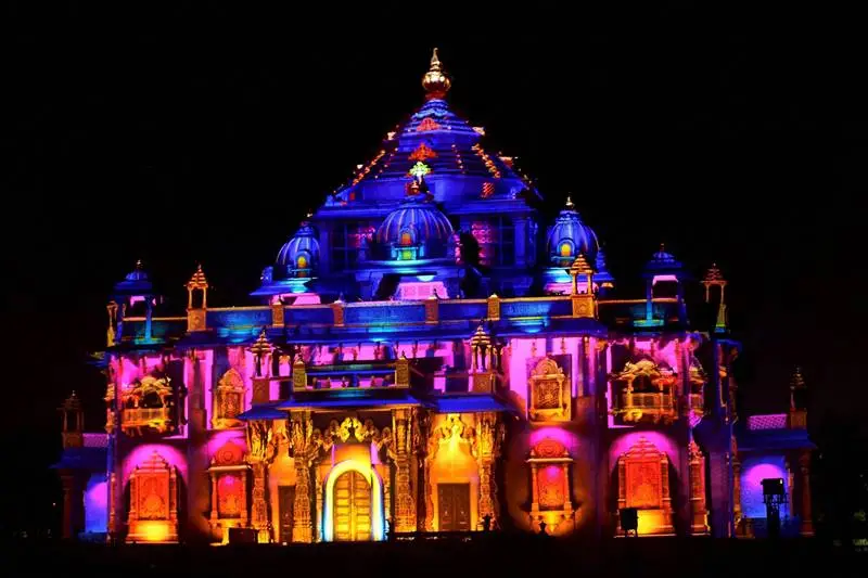 Gandhinagar Akshardham Temple, Akshardham Temple, Akshardham Temple silver jubilee, pm narendra modi, pm modi, modi, modi in gujarat, gujarat, Akshardham pics