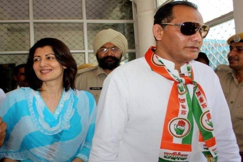 Zaheer Khan, Sagarika Ghatge marriage, Mansur Ali Khan Pataudi and Sharmila Tagore, Mohammad Azharuddin and Sangeeta Bijlani, Yuvraj Singh and Hazel Keech, Harbhajan Singh and Geeta Basra, Virat Kohli and Anushka Sharma, Vivian Richards and Neena Gupta
