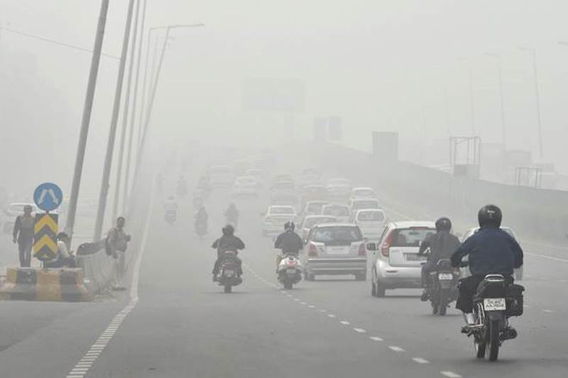 Smog affected the visibility in Delhi-NCR which caused movement in traffic. (PTI)