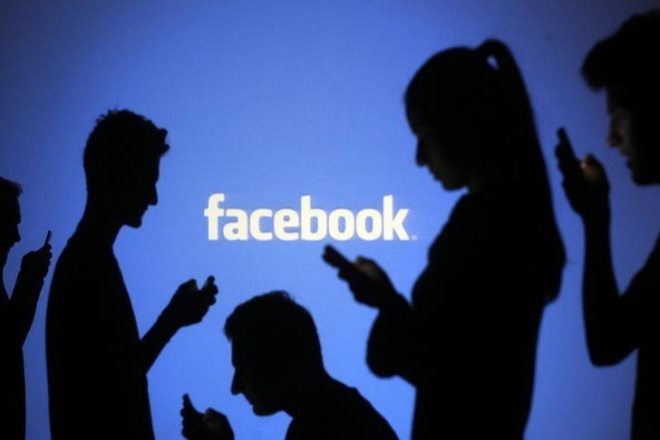 Facebook to demote spammy posts. (Reuters)