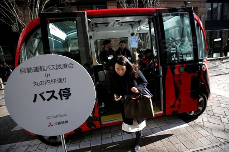 navya arma, Japan, SoftBank, Mitsubishi Estate, self-driving bus, autonomous vehicle, driverless, electric vehicle, japan, technology