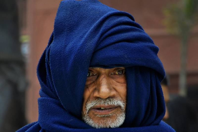 delhi cold, cold wave, cold wave in delhi, winter season, fog, snowfall, delhi temperature, trains cancelled, trains delayed, north india, latest news