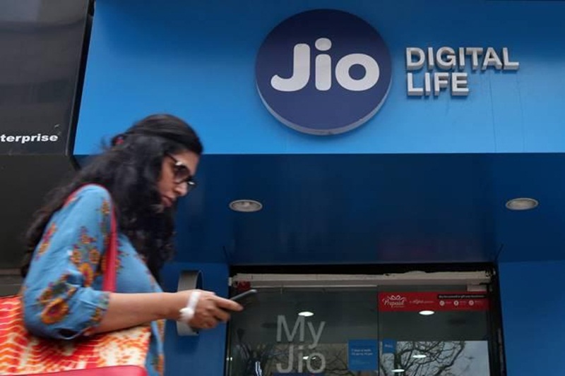 reliance jio prepaid plans, reliance jio recharge, jio recharge, jio recharge 2018, jio recharge, reliance jio 4g prepaid plans, jio Happy New Year 2018 prepaid, reliance jio Happy New Year 2018 prepaid, reliance jio Rs 199 plan, reliance jio Rs 299 plan